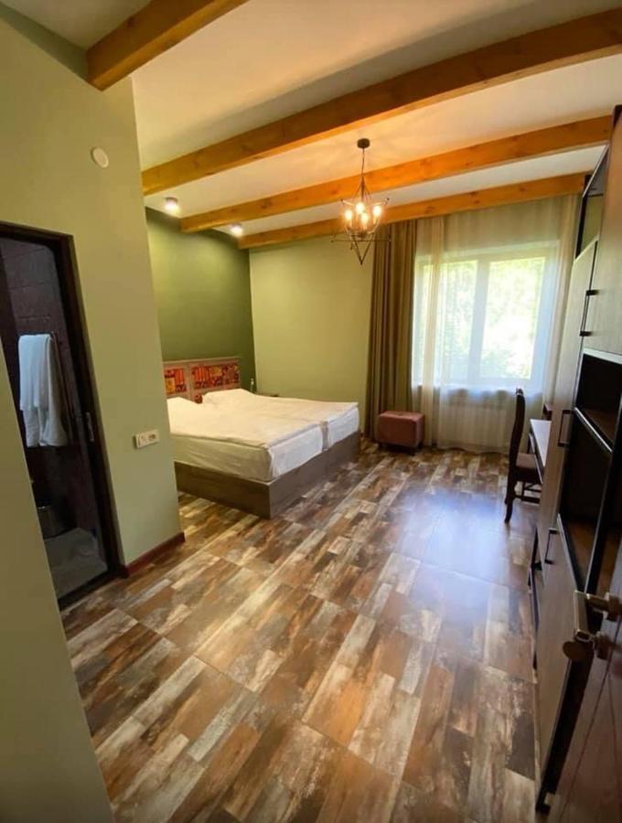 Hotel Qefilyan Sanain Eksteriør billede