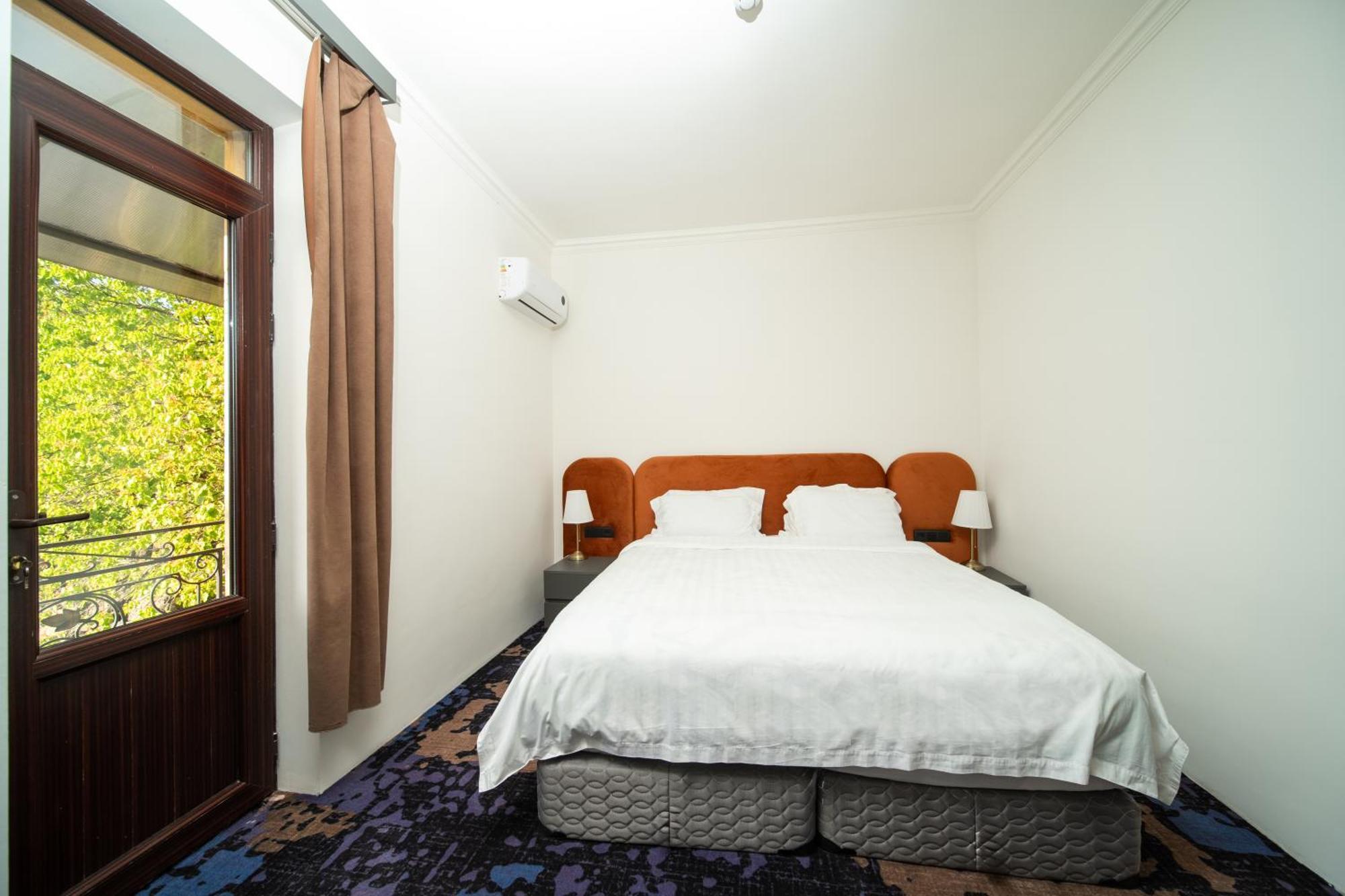 Hotel Qefilyan Sanain Eksteriør billede