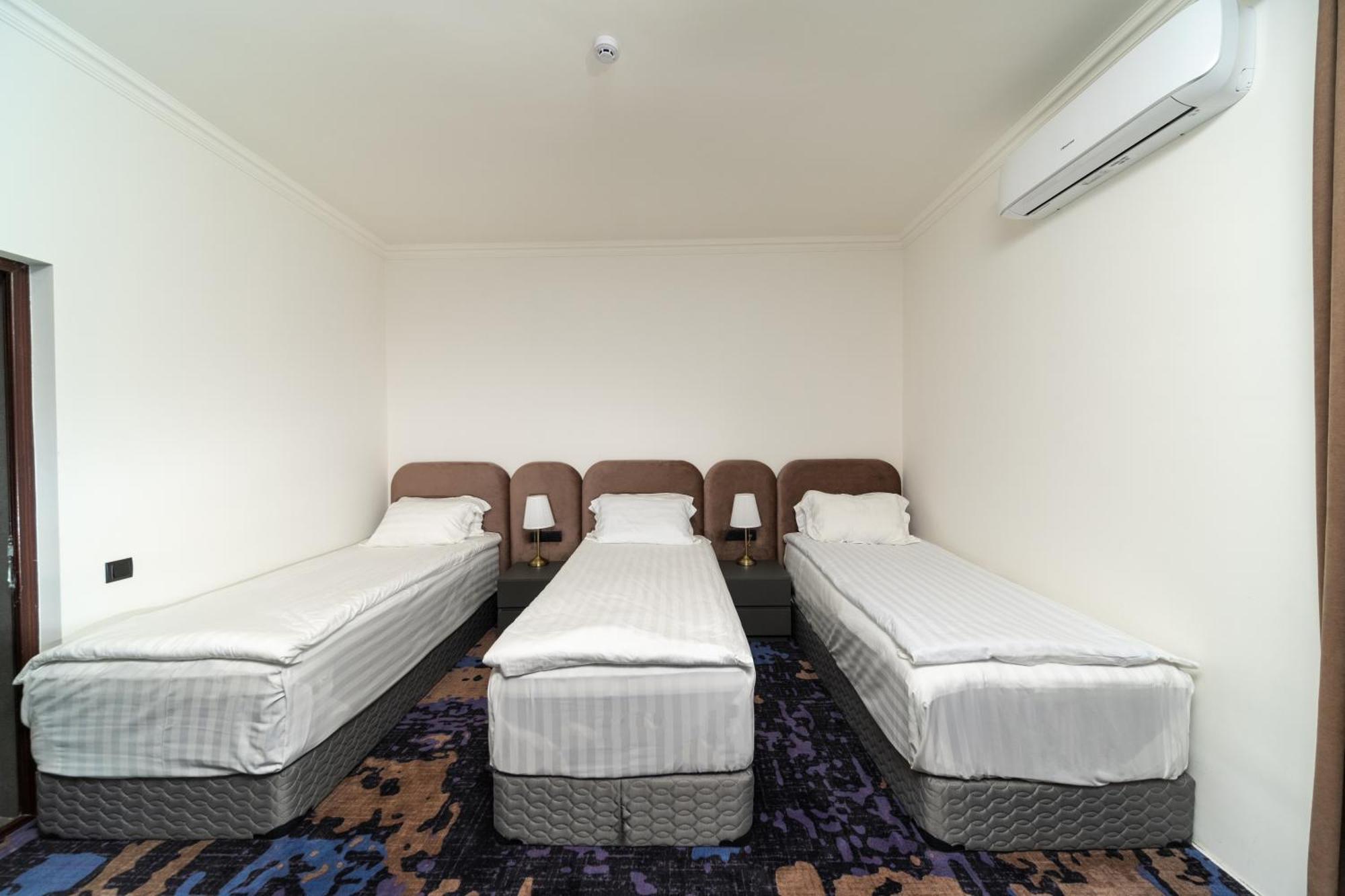 Hotel Qefilyan Sanain Eksteriør billede